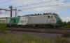 bb27017-02.jpg (243476 octets)